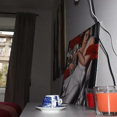 Art Gallery Apartament *